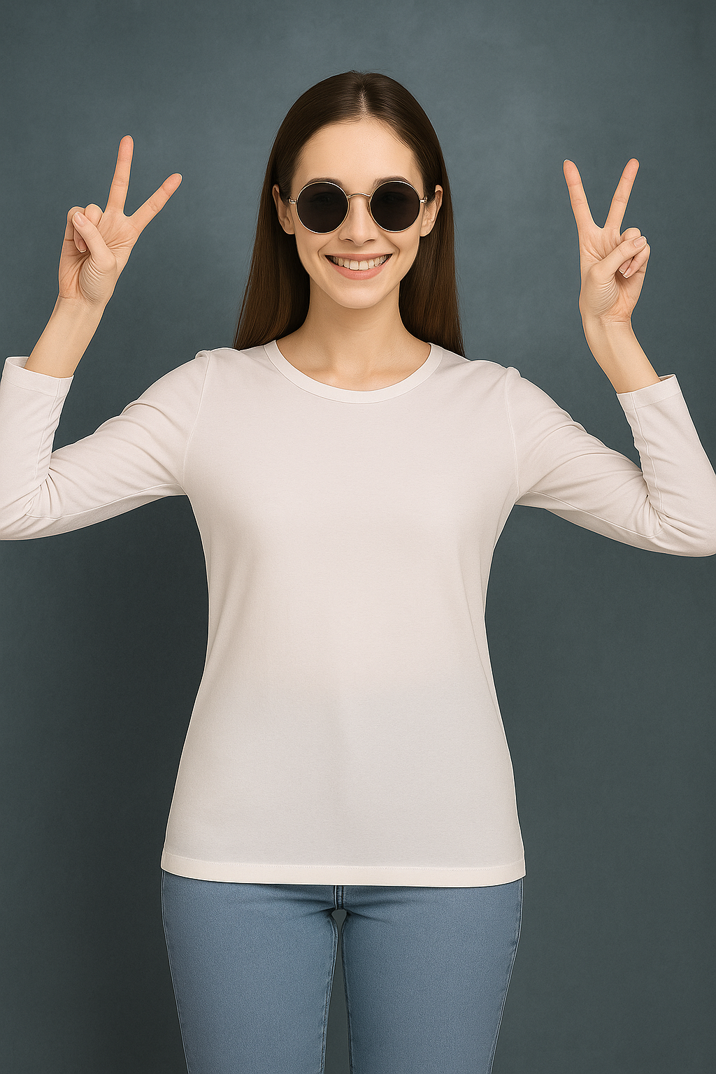 Simplicity Meets Style: The Iconic White Tee Every Wardrobe Needs