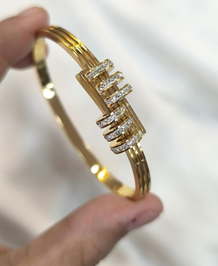 Spiral Shine Bangle Bracelet