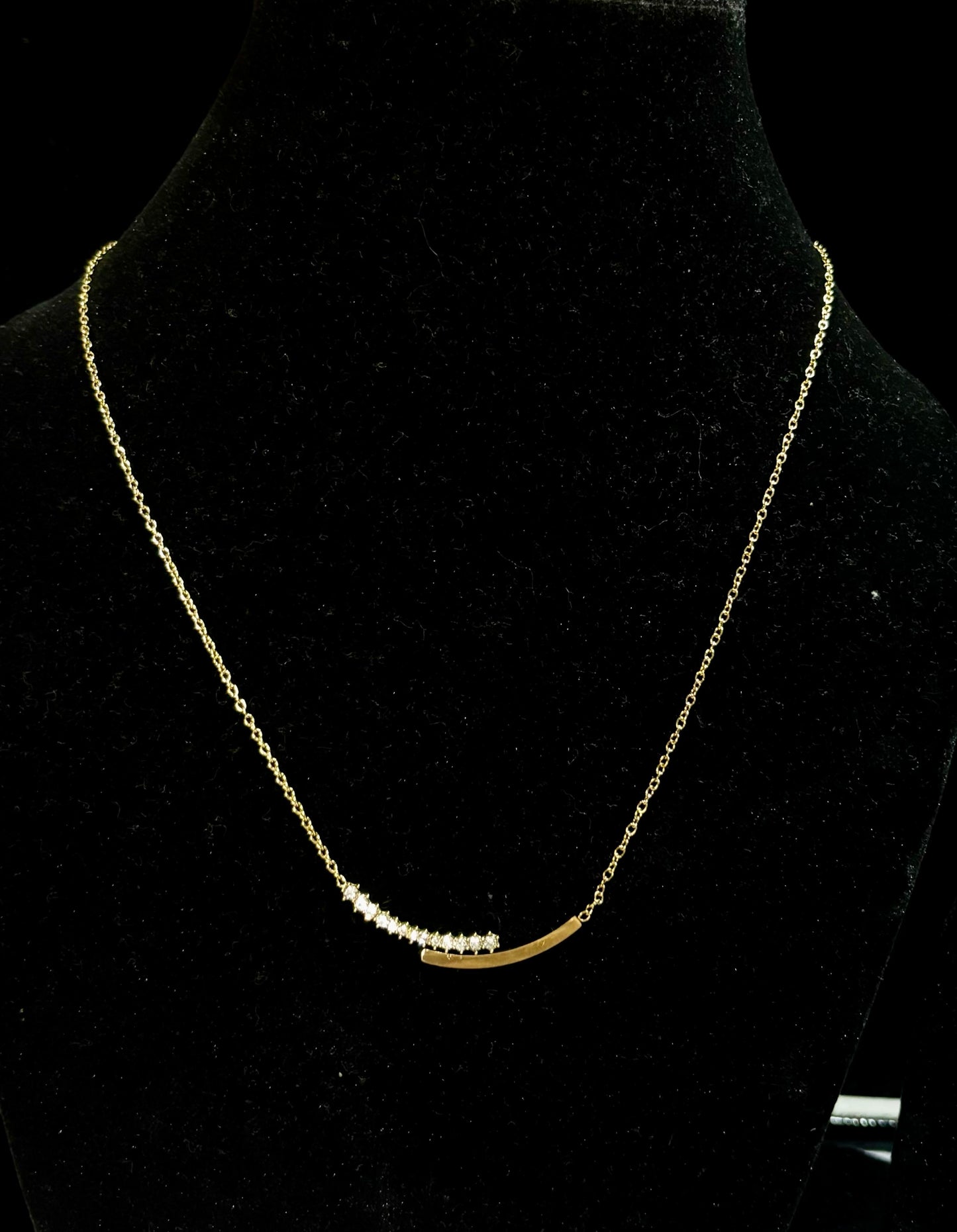 Golden Grace Chain Necklace