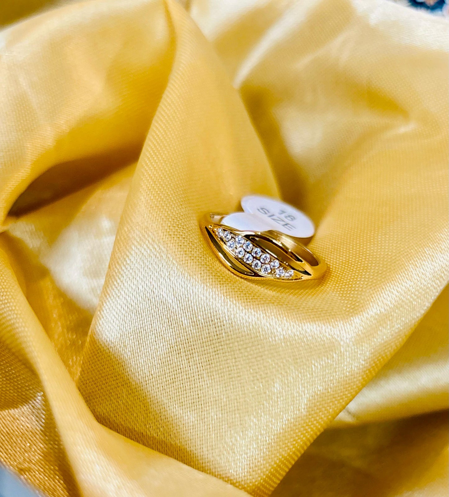 Dualine Spark Ring