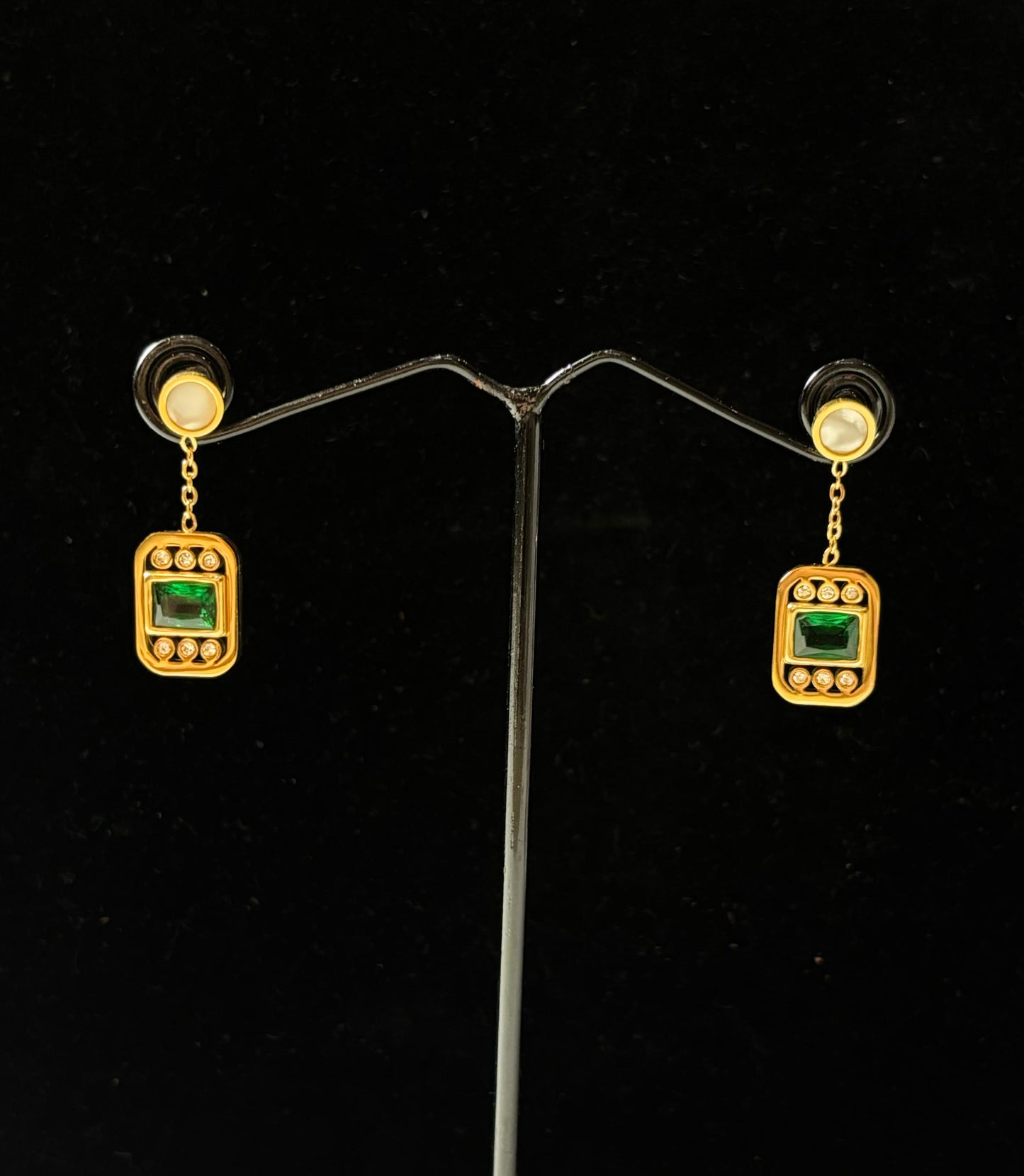 Verde Drop Earring