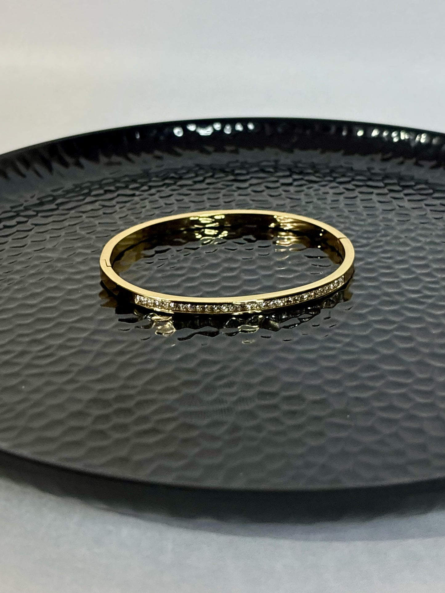 GlimmerLine Bracelet