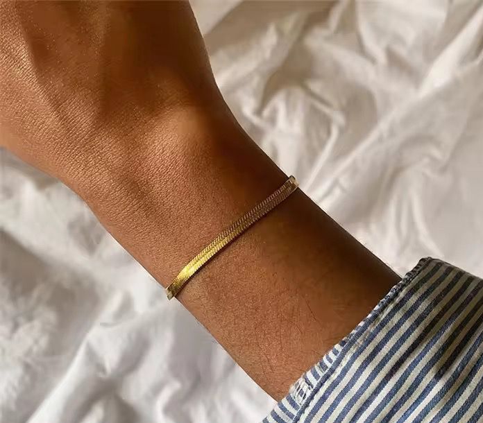 Gold Snake chain Bracelet