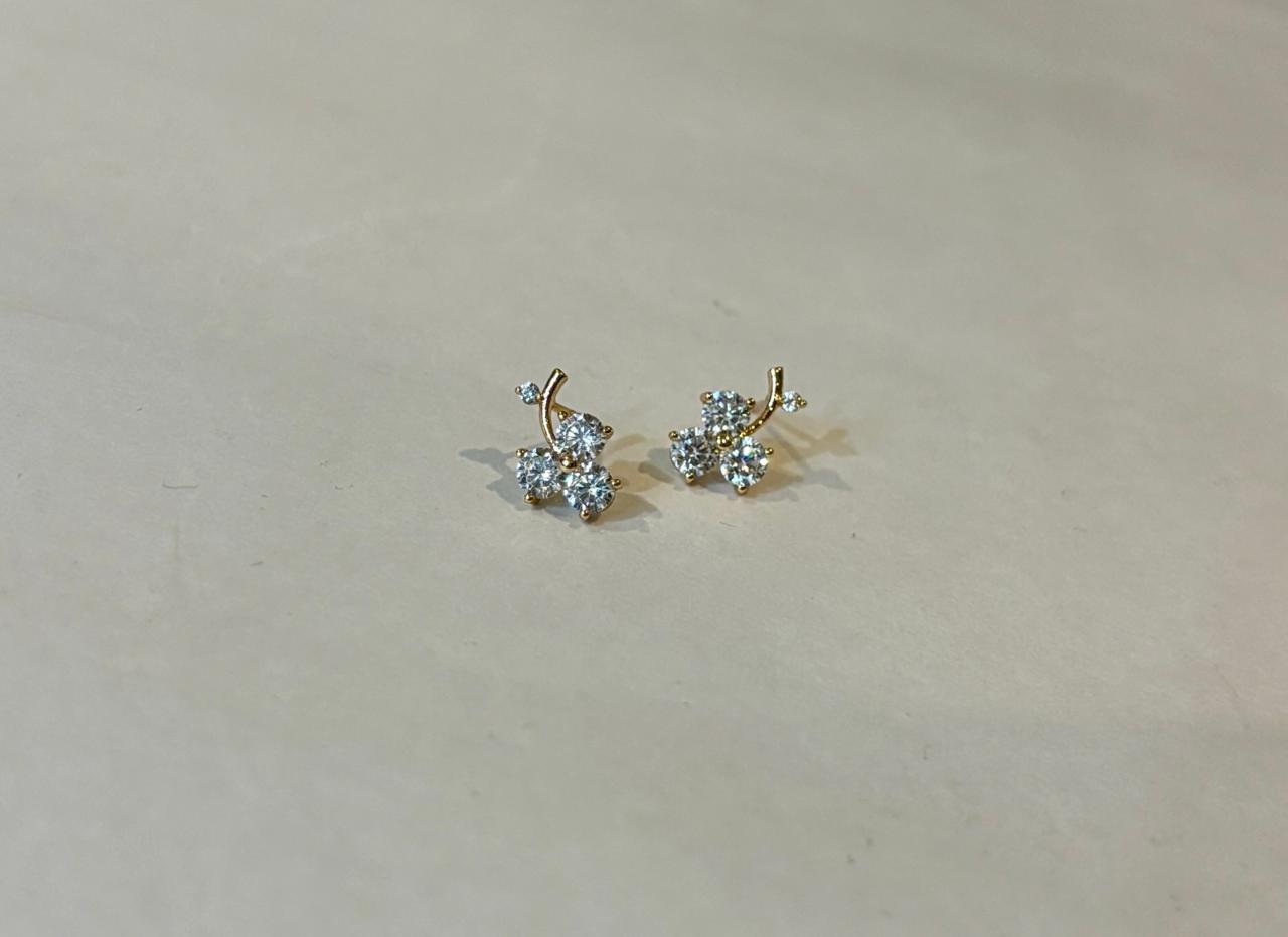 Daisy Dazzle Earring