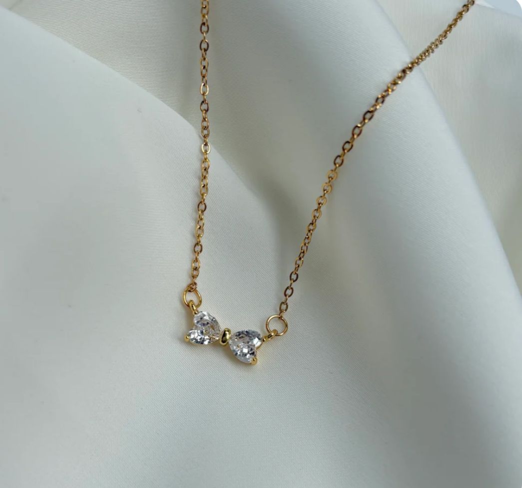 Minimal Bow Necklace