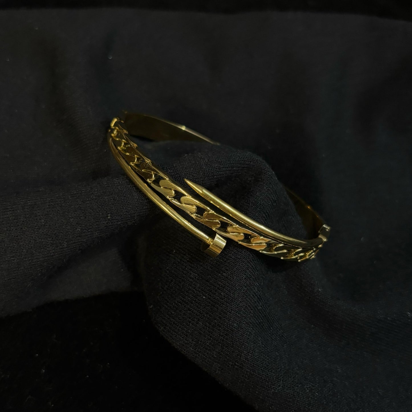 NailLink Bracelet
