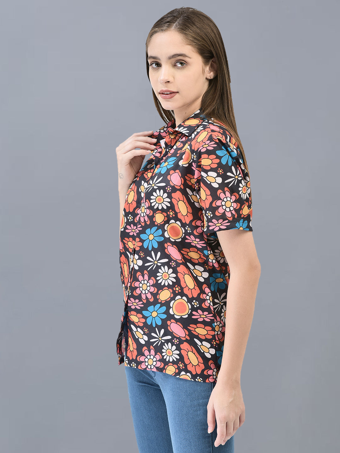 Cozmostore Step into Spring with Our Floral Printed Casual Shirt for Women. Embrace The Blooming Season with This Fashionable and Comfortable Piece.