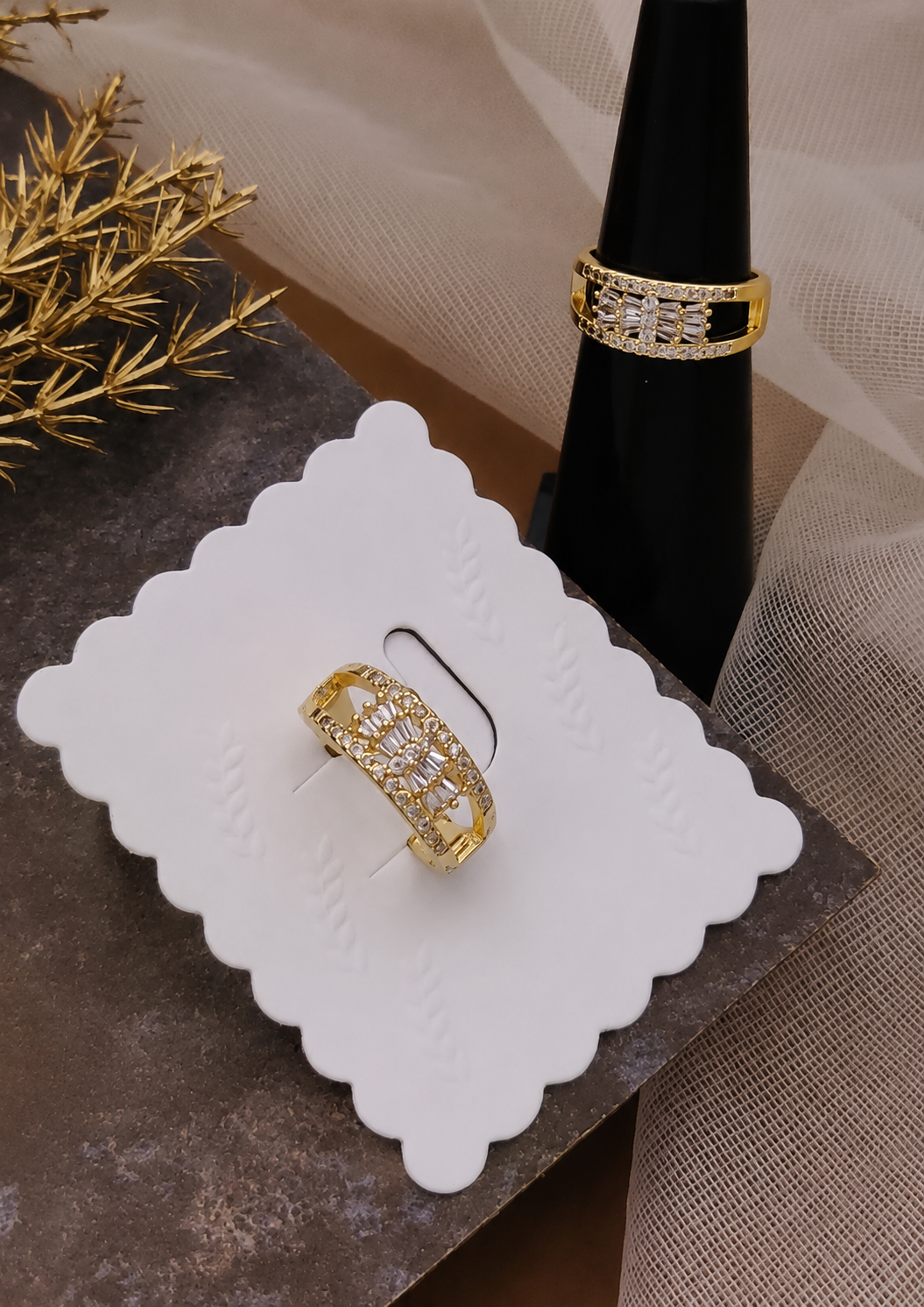 Crownline Ring