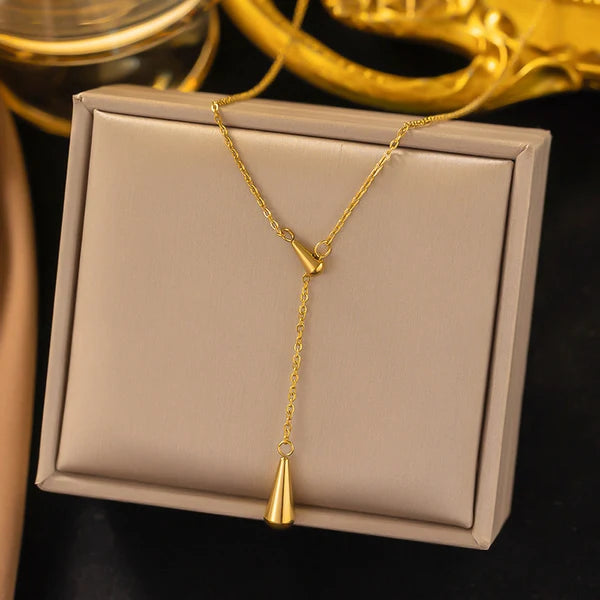 Teardrop Necklace