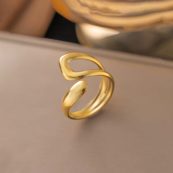 Aurelia Adjustable Ring