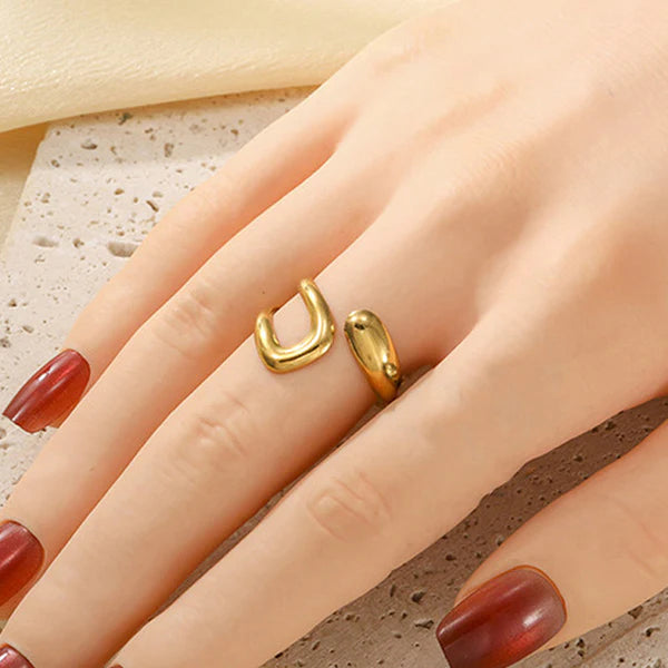 Aurelia Adjustable Ring