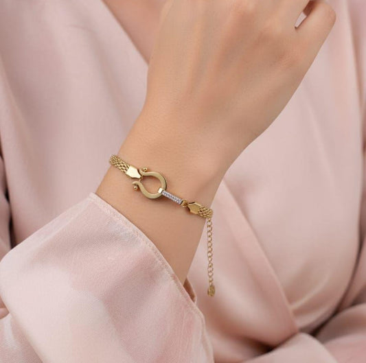 Link & Glow Bracelet