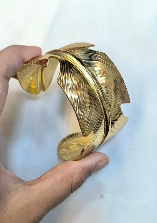 WildLeaf Statement Bangle
