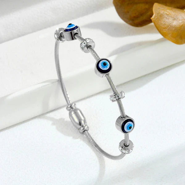 Evil Eye Bracelet in Silver