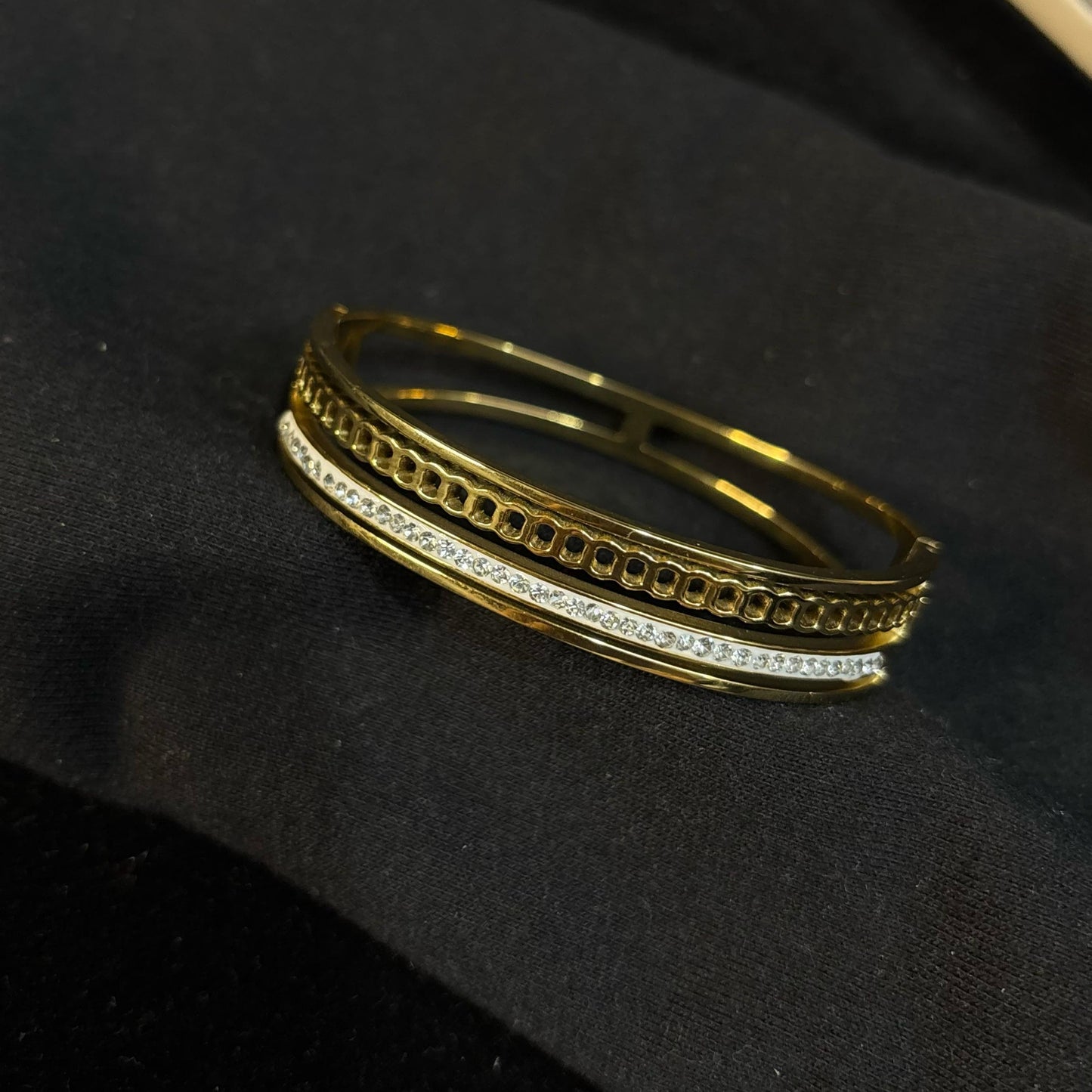 Stone ChainLustre Bangle Bracelet