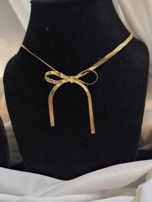 BowGlow Necklace