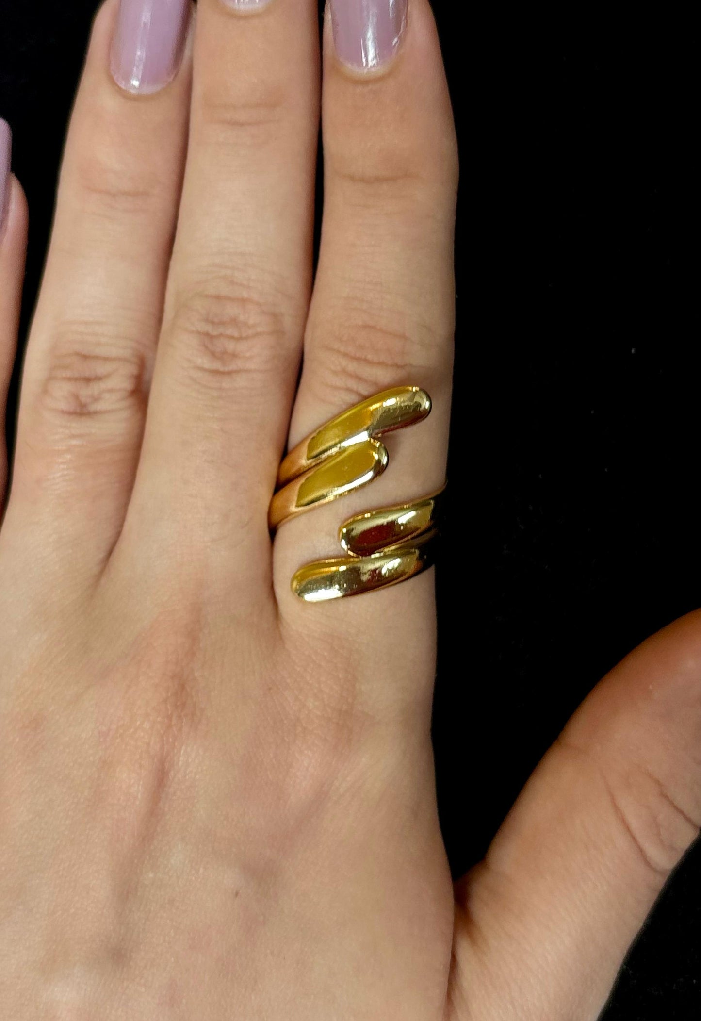 Golden Parallel Ring