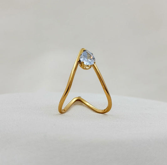 Eterna V Shape Ring