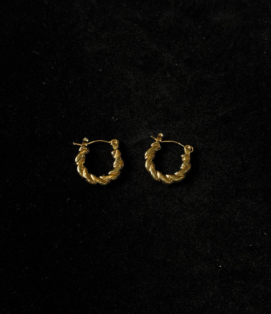 Curve Loop Earring