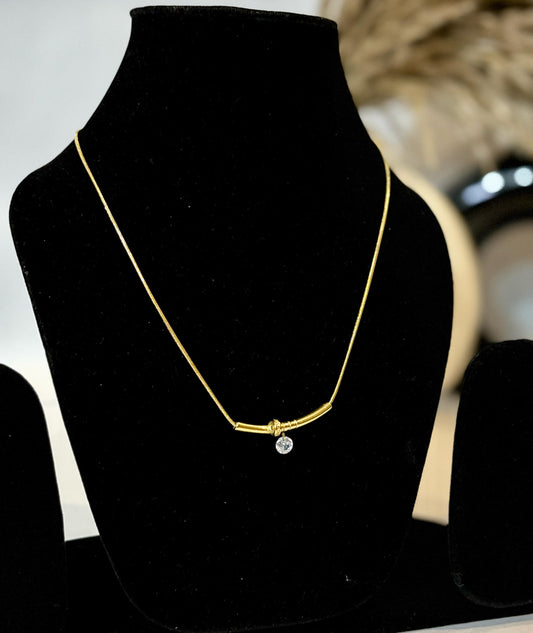 Halo Nail Necklace