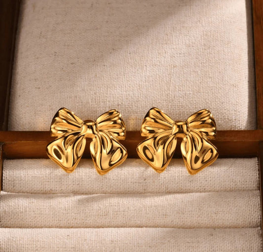 Bella Bow Earring